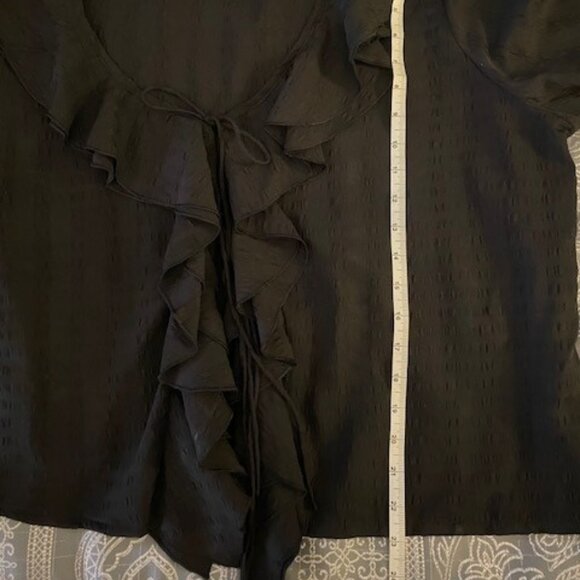 Black Boho Tie Front Long Sleeve Blouse - Picture 7 of 8